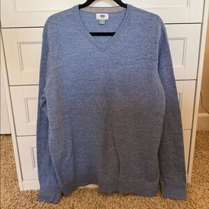 Old Navy men's blue V-neck sweater